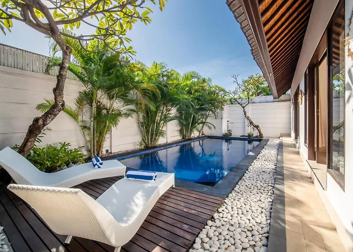 Free Pick-up Balinese Style Tropical Private Pool With 2 Bedrooms