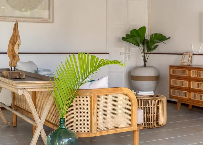 Free Pick-up Balinese Style Tropical Private Pool With 2 Bedrooms Villa